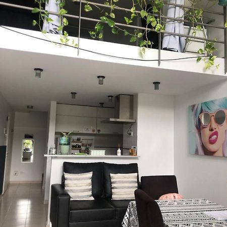 Ferienwohnung El Depto Tipo Duplex Pleno Centro Incluye Cochera Consultar Servicio De Parking Monte Grande Exterior foto