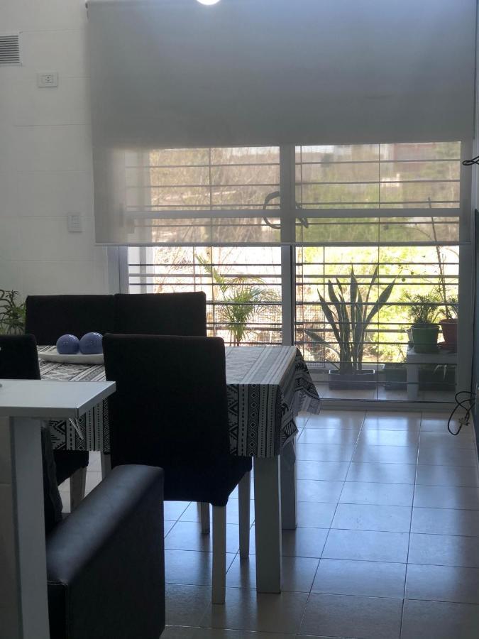 Ferienwohnung El Depto Tipo Duplex Pleno Centro Incluye Cochera Consultar Servicio De Parking Monte Grande Exterior foto